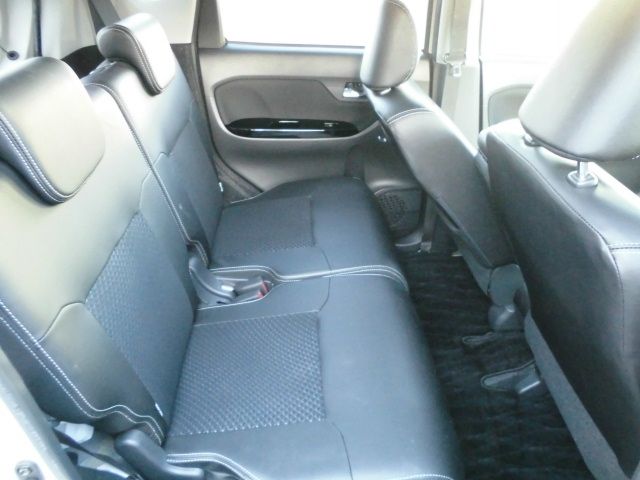 DAIHATSU MOVE CUSTOM 2018