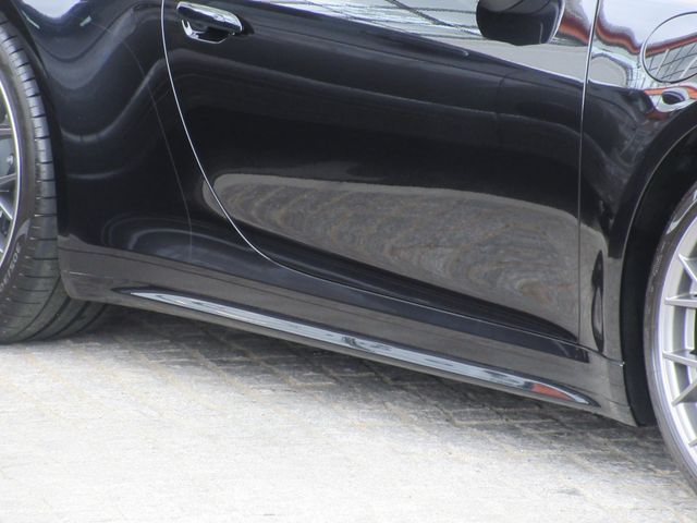 PORSCHE PORSCHE 911 2025