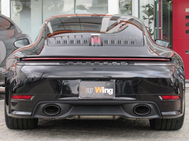 PORSCHE PORSCHE 911 2025