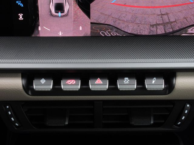 PORSCHE PORSCHE 911 2025