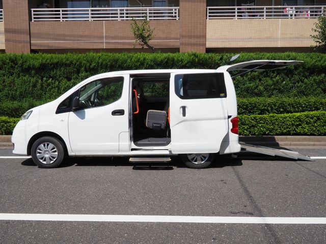 NISSAN NV200 VANETTE van 2014
