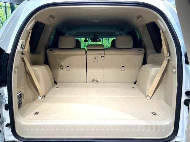 TOYOTA LANDCRUISER PRADO 2023