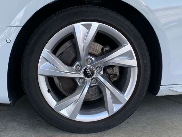 AUDI AUDI A4 AVANT 2023