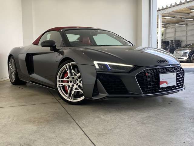 AUDI AUDI R8 Spyder 2021