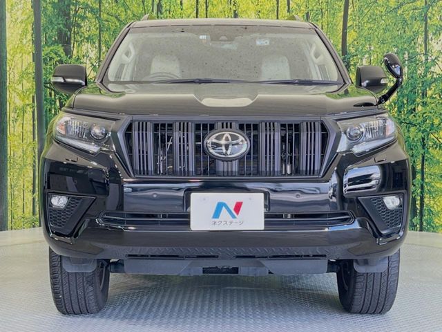 TOYOTA LANDCRUISER PRADO 2022