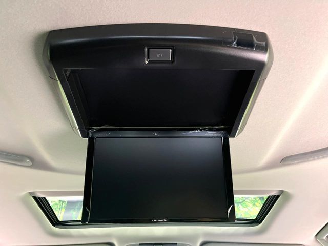 TOYOTA VELLFIRE 2018