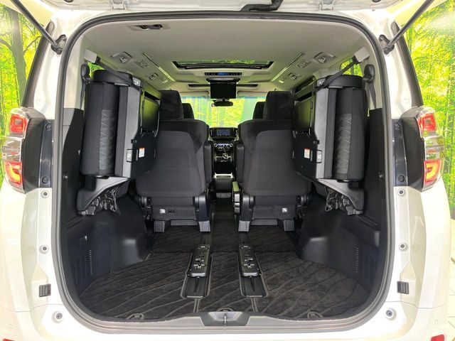 TOYOTA VELLFIRE 2018