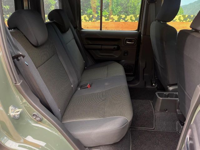 SUZUKI JIMNY NOMADE 2025