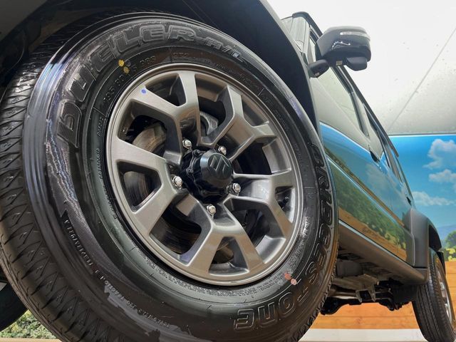 SUZUKI JIMNY NOMADE 2025