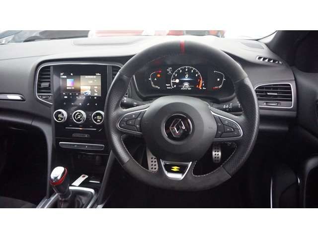 RENAULT RENAULT MEGANE hatchback 2023