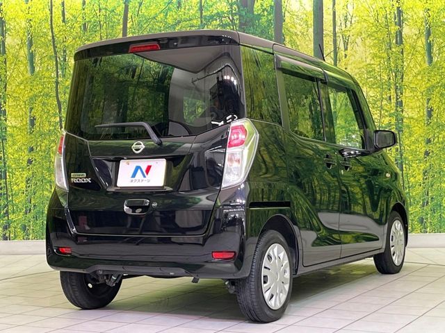 NISSAN DAYZ ROOX 2018