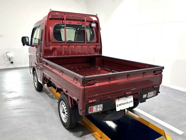 DAIHATSU HIJET truck 4WD 2022