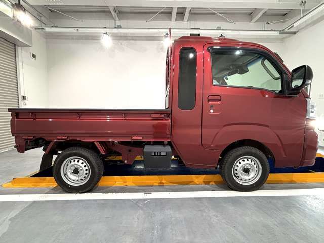 DAIHATSU HIJET truck 4WD 2022