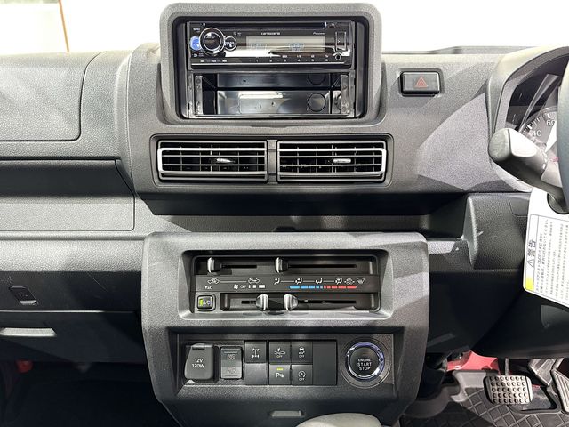 DAIHATSU HIJET truck 4WD 2022