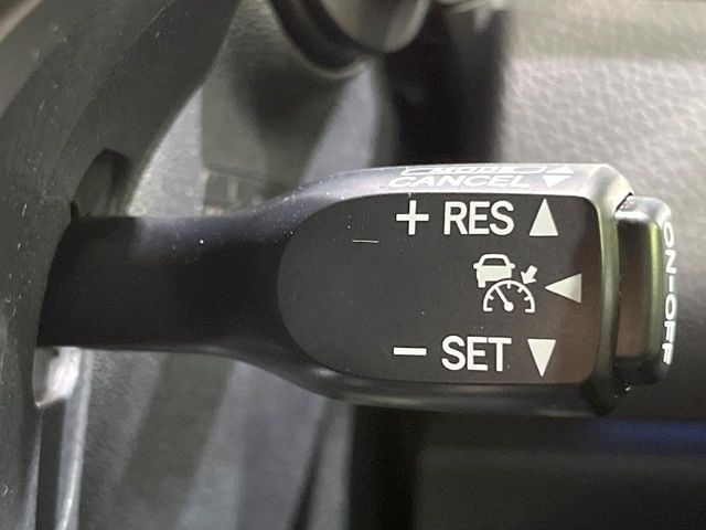 TOYOTA HARRIER 2WD 2017