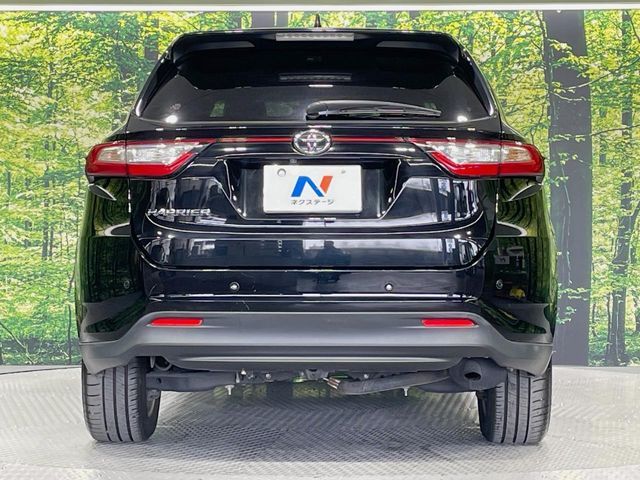 TOYOTA HARRIER 2WD 2017