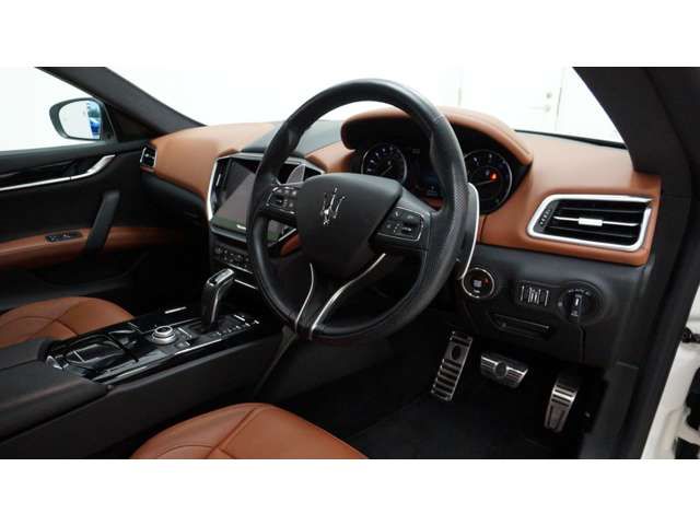 MASERATI MASERATI GHIBLI Sedan 2022