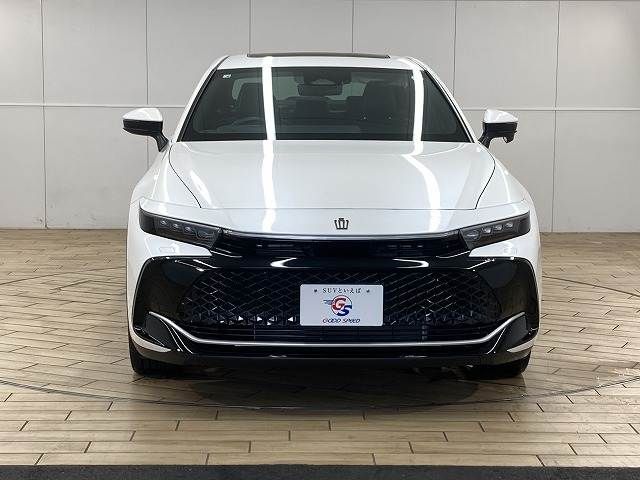 TOYOTA CROWN CROSSOVER 2023