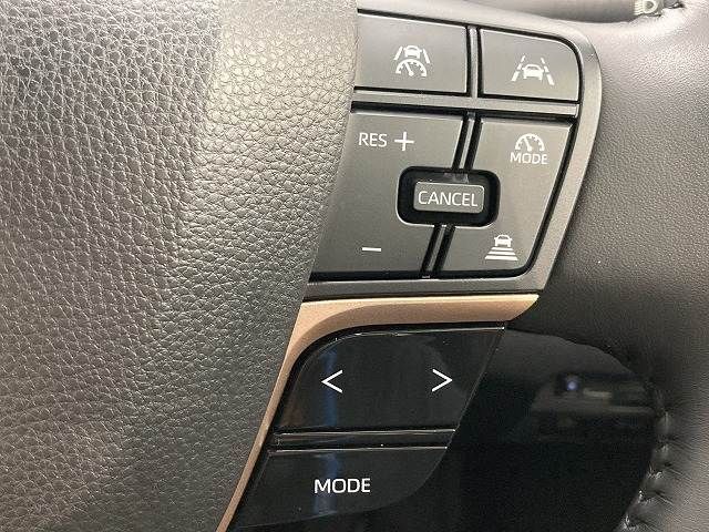 TOYOTA CROWN CROSSOVER 2023