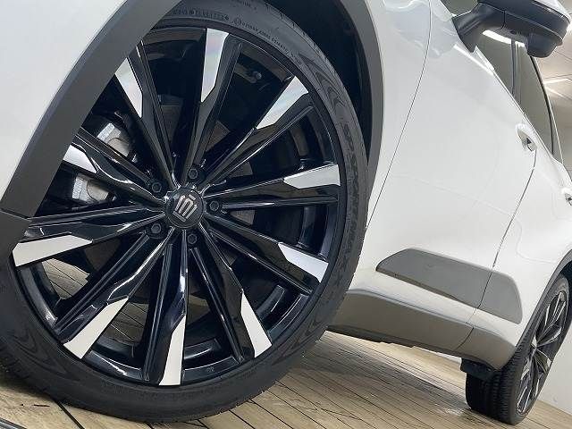 TOYOTA CROWN CROSSOVER 2023