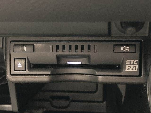 TOYOTA LEXUS UX300e 2021