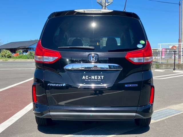HONDA FREED plus HYBRID 2018