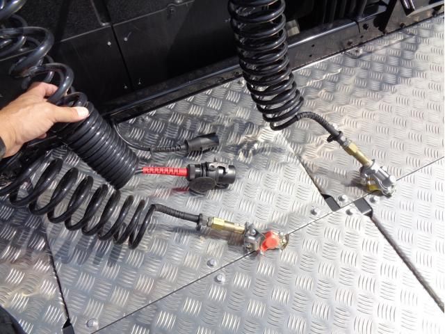 MITSUBISHI FUSOU SUPER GREAT 2025