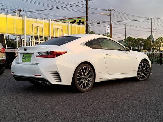 TOYOTA LEXUS RC300h 2017