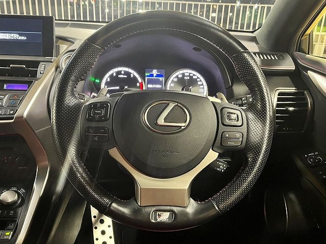 TOYOTA LEXUS NX200t 2016