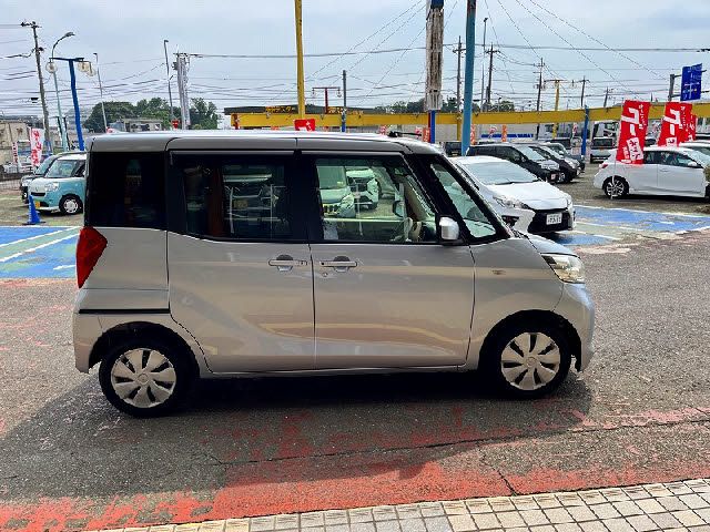 MITSUBISHI eK SPACE 2014