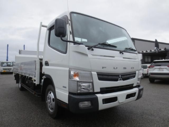 MITSUBISHI CANTER 2015
