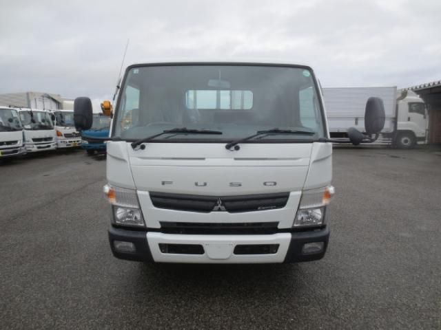 MITSUBISHI CANTER 2015