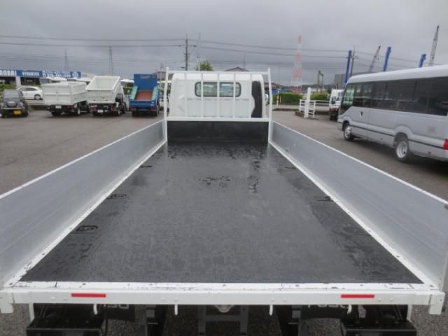 MITSUBISHI CANTER 2015