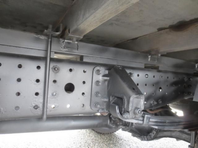 MITSUBISHI CANTER 2015