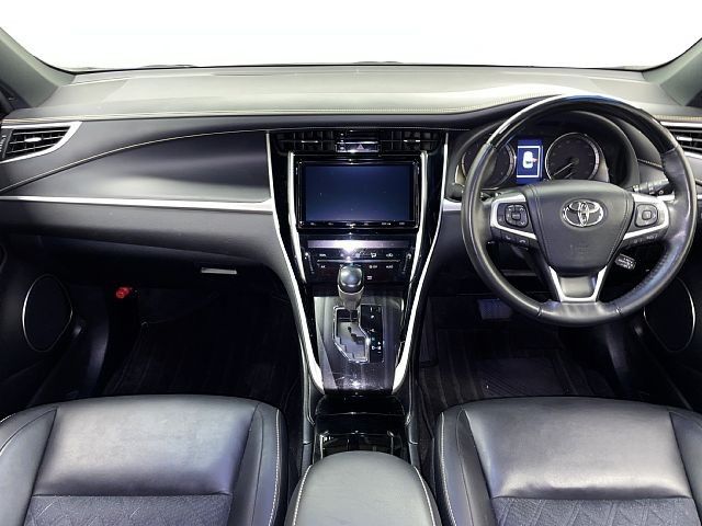 TOYOTA HARRIER 2WD 2018