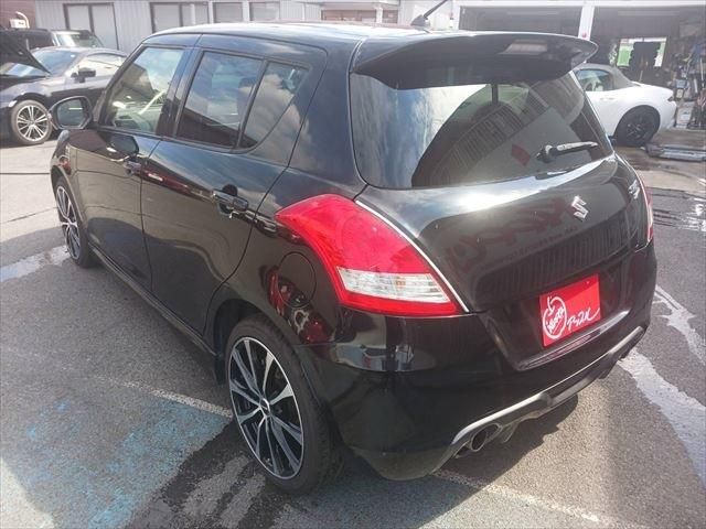SUZUKI SWIFT 2015