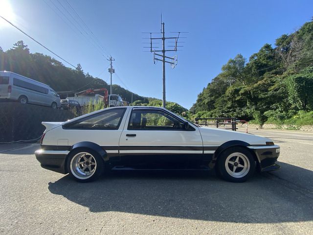 TOYOTA SPRINTER TRUENO hatchback 1985