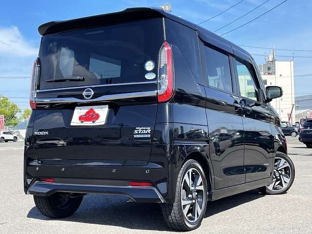NISSAN ROOX 2020