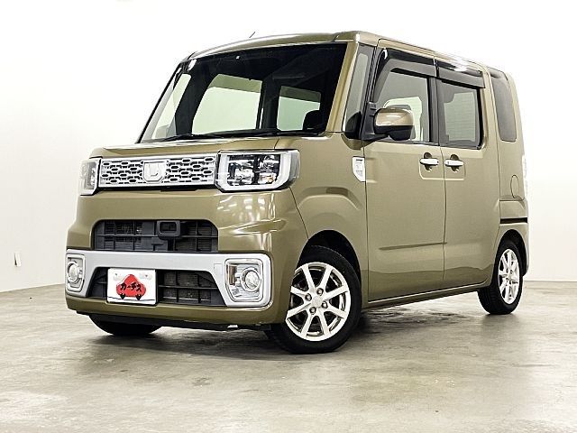 DAIHATSU WAKE 2015