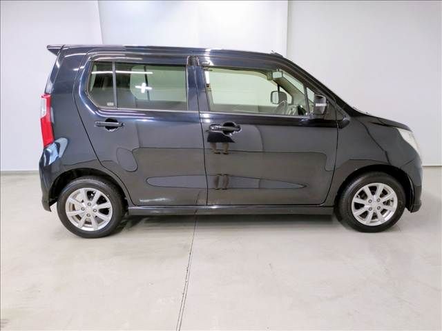 SUZUKI WAGON R 2013