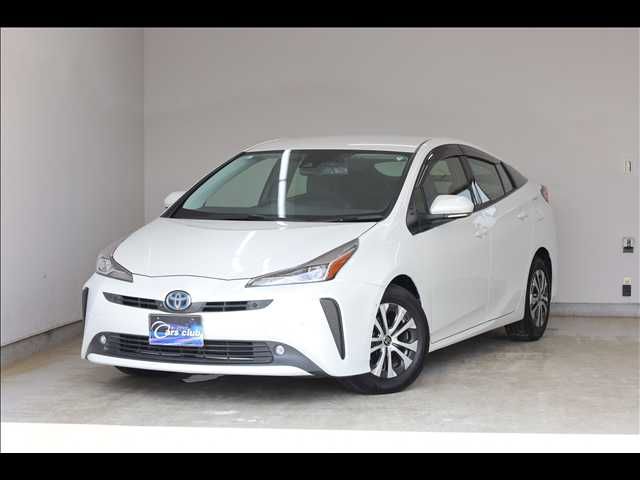 TOYOTA PRIUS 2021