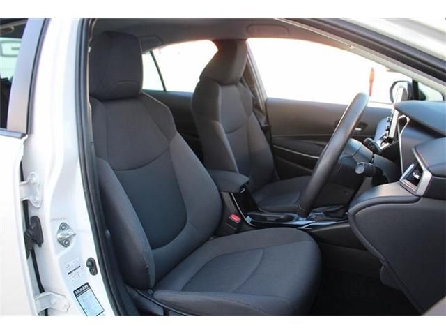 TOYOTA COROLLA sedan HYBRID 2019