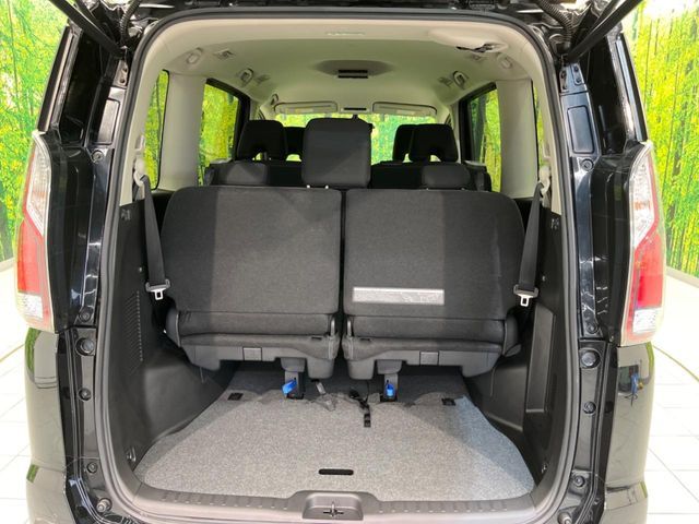 NISSAN SERENA  S-HYBRID 2019