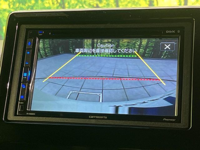 HONDA N BOX CUSTOM 2018