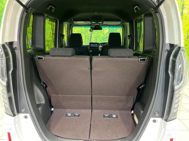 HONDA N BOX CUSTOM 2018