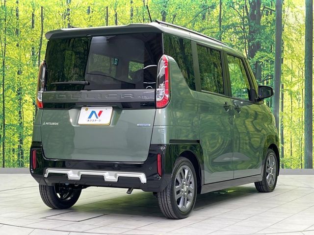 MITSUBISHI DELICA MINI 2024