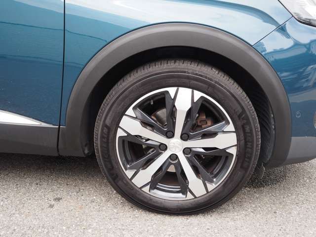 PEUGEOT PEUGEOT 5008 2021