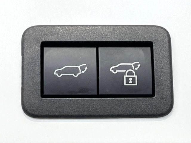 TOYOTA COROLLA CROSS HYBRID 2025