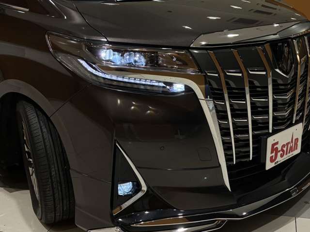 TOYOTA ALPHARD 2018