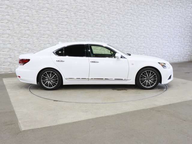 TOYOTA LEXUS LS460 2013